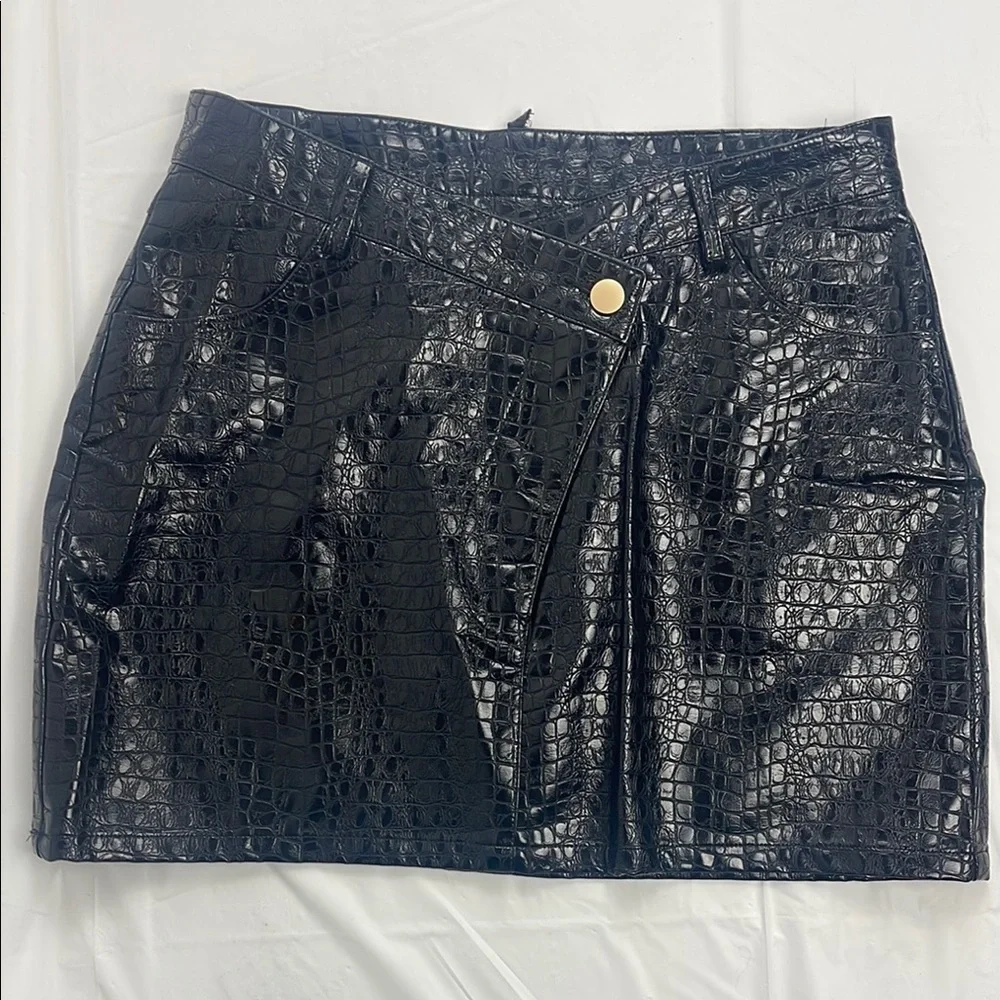 Jagger & Stone Croc Faux Leather Mini Skirt Y2K Clubwear Size 6 - Picture 2 of 9